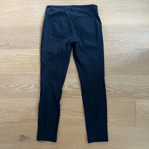 Lululemon Women's Bust a Move Pants Inkwell Navy sz 6 - Picture 8 of 10